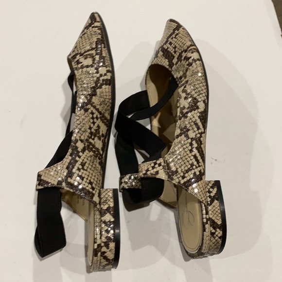 Jessica Simpson Python Print Flats Size Size 9.5 - Picture 4 of 6